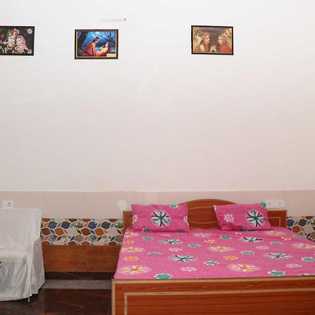 מטורה Hotel O Pop Angoori Farm House מראה חיצוני תמונה