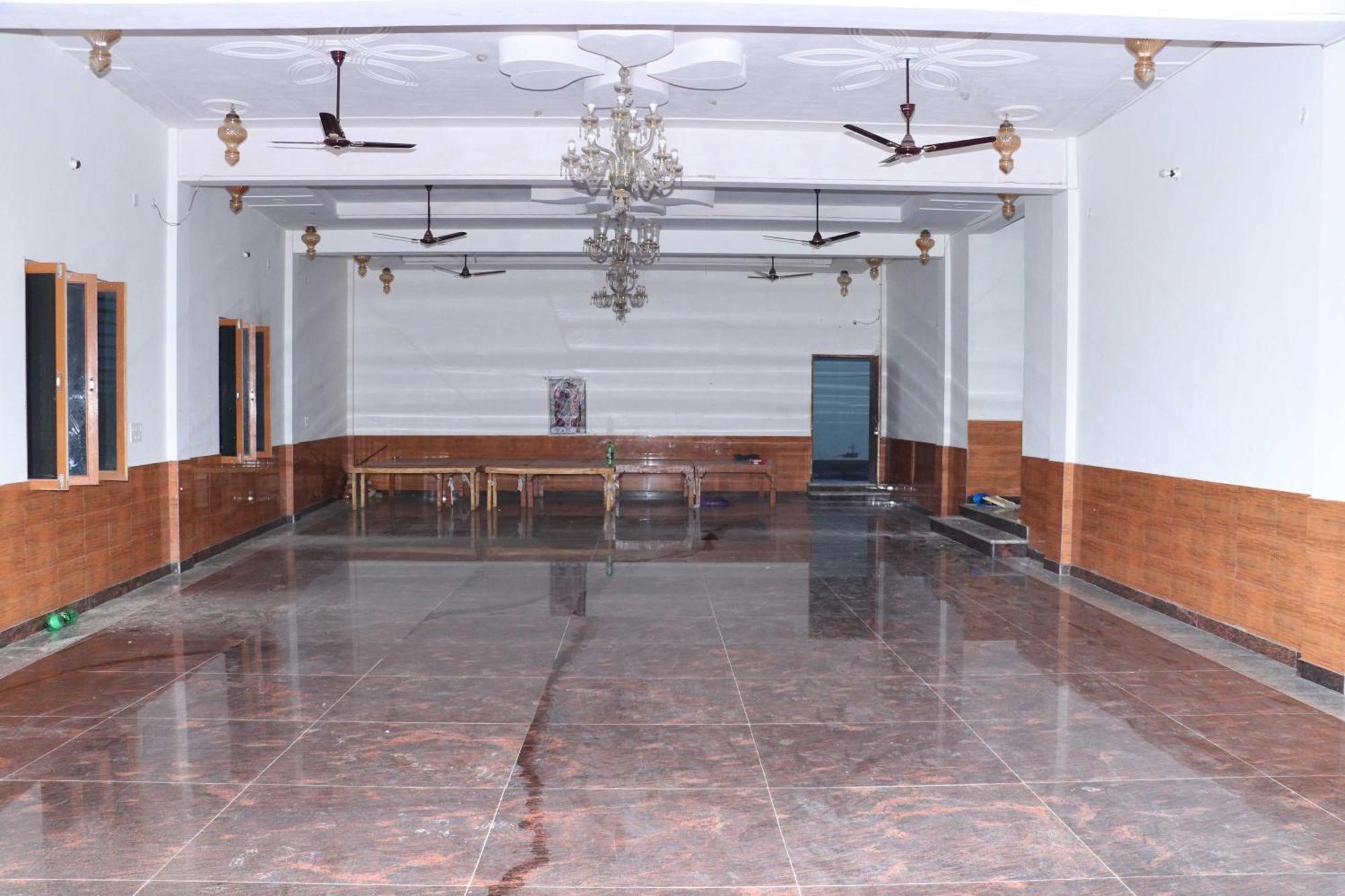 מטורה Hotel O Pop Angoori Farm House מראה חיצוני תמונה